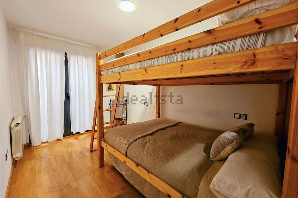 Cozy Apartament + Spa in Sabiñánigo, Pirineos