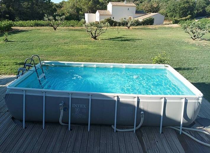Gîte pour 6 personnes, avec terrasse ainsi que jardin et piscine à Laudun-l'Ardoise - 3