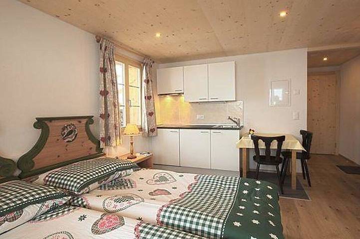 Gîte pour 2 personnes, avec balcon dans Lauenen Bei Gstaad - 3