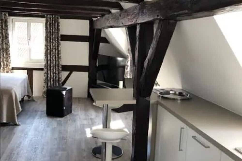 Ganze Wohnung, Wohnen in der Quetschekuchestubb in Neustadt an der Weinstraße, Pfälzer Rheinebene