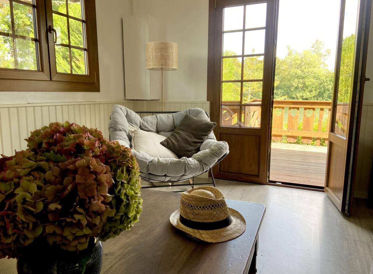 Au Cœur Vert 💚 Chalet en bord de Saône in Pontailler-sur-Saône, Région de Dijon