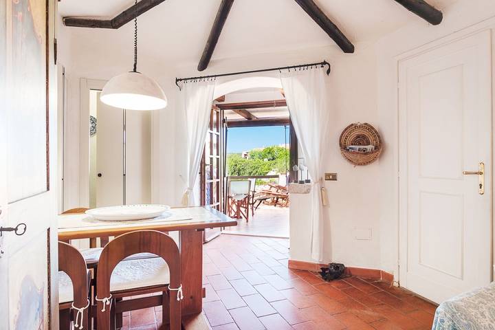 Casa vacanza per 4 persone a Baja Sardinia