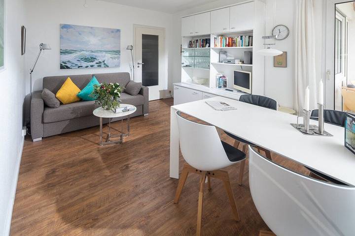 Ferienwohnung für 3 Personen, mit Balkon auf den Ostfriesische Inseln