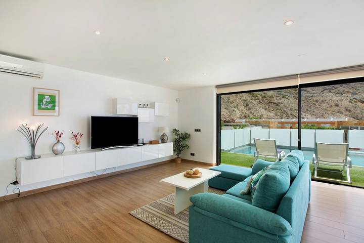 Villa for 8 personer med balkon in Mogán, Syd Gran Canaria
