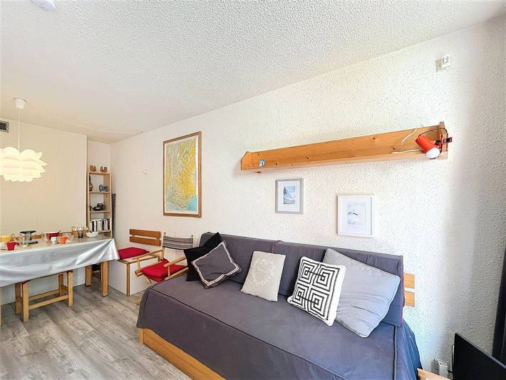 Gîte pour 5 personnes, avec balcon et piscine dans Le Corbier - 3