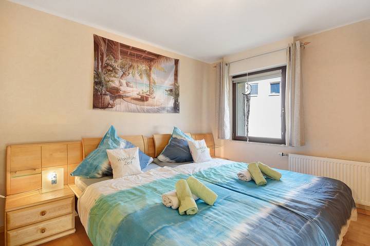 Ganze Wohnung, Ferienwohnung "Dein Wald und Wein Hideaway" mit privater Terrasse, Garten & Wlan in Kommen, Bernkastel-Kues & Umgebung