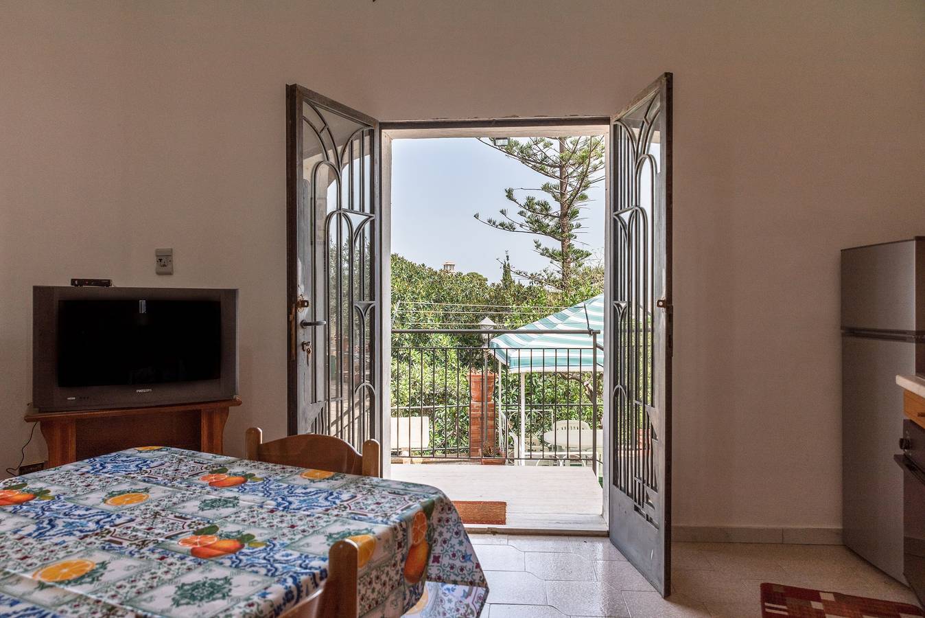 Ganze Wohnung, Ferienwohnung 'Casa Leonardo' mit gemeinsamer Terrasse, privatem Garten und Klimaanlage in Licata, Agrigento Provinz