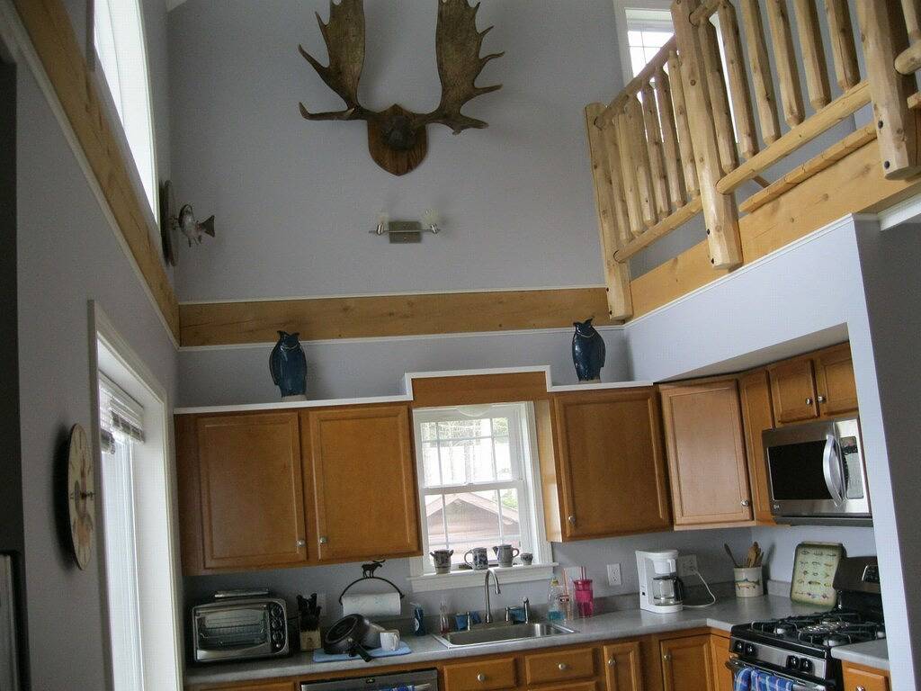 Brandneu Strahl Bau-Haus auf unberührte Back Lake in Pittsburg (NH), Coös County