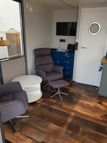 Hausboot für 2 Personen in Heiligenhafen, Schleswig-Holstein, Bild 3