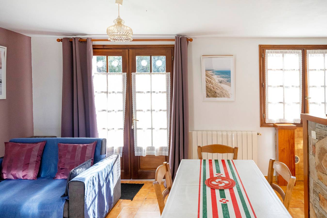 Entire apartment, Comfortable Apartment Near the Spanish Border in Saint-Pée-sur-Nivelle, Bayonne region