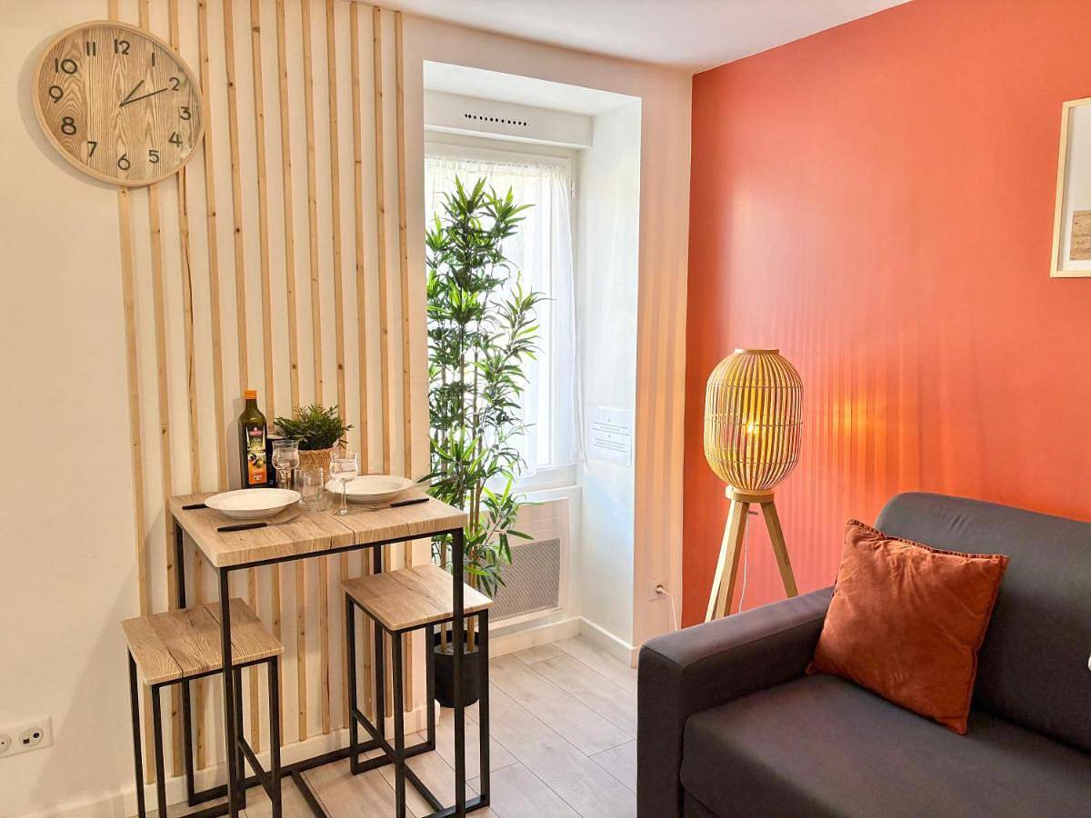 Appartement entier, Le Terracotta - Confort en plein centre in Montaigu, Vallée de la Loire
