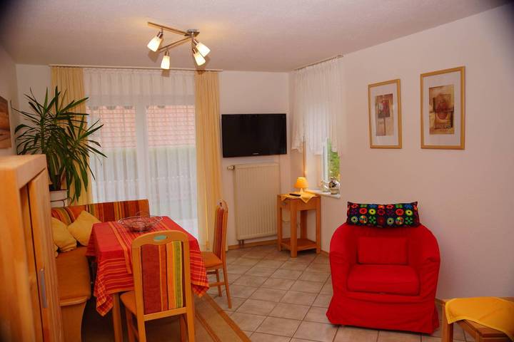 Ferienwohnung für 2 Personen, mit Garten und Terrasse, kinderfreundlich in Deutschland - 4