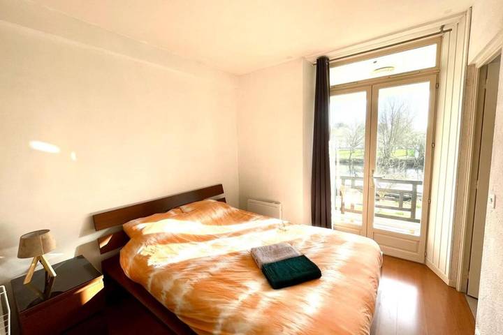 Gîte pour 4 personnes, avec terrasse et vue sur le lac, animaux acceptés à Moret-sur-Loing - 4