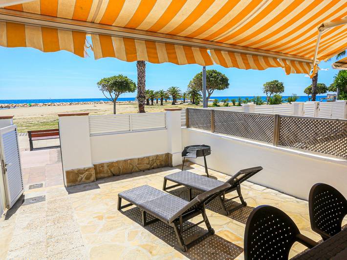 Ferienhaus für 8 Personen, mit Terrasse und Garten an der Costa Dorada - 3