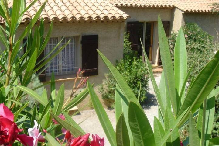 Villa für 5 Personen, mit Garten und Sauna in Sainte-Maxime