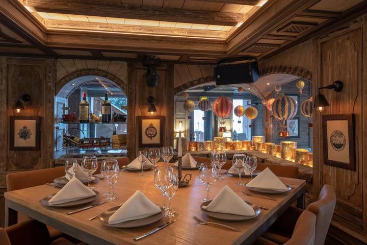 Hôtel pour 4 personnes, avec terrasse ainsi que piscine et sauna dans Patinoire De Meribel - 4