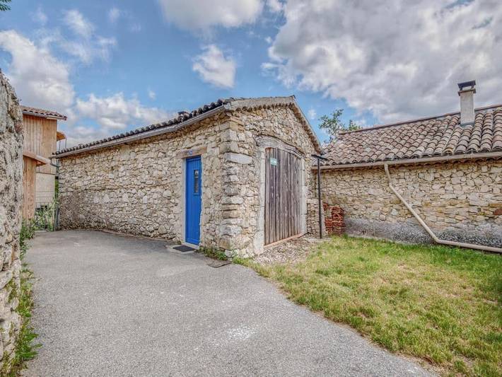 Gîte pour 4 personnes, avec jardin et terrasse, animaux acceptés à Marignac-en-Diois