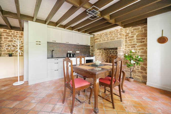 Ferienhaus für 8 Personen mit Garten in Montsecret, Argentan und Umgebung