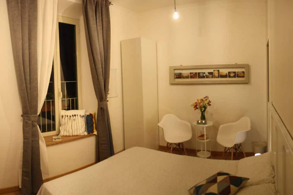 Entire apartment, House in the medieval district of Tivoli in Tivoli, Rome Province