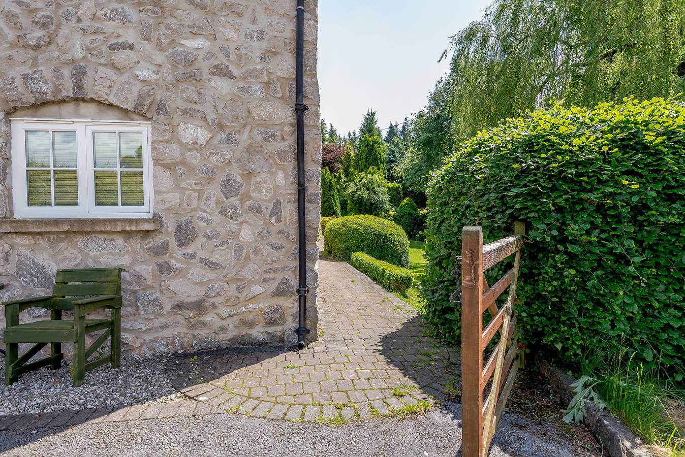 Entire apartment, Distyll in Ruthin, Denbighshire