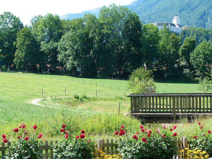 Ganze Ferienwohnung, Ferienwohnungen Meyerlhof - Ferienwohnung Schlossblick 45 qm, separates Schlafzimmer, Südbalkon in Kampenwand, Aschau im Chiemgau