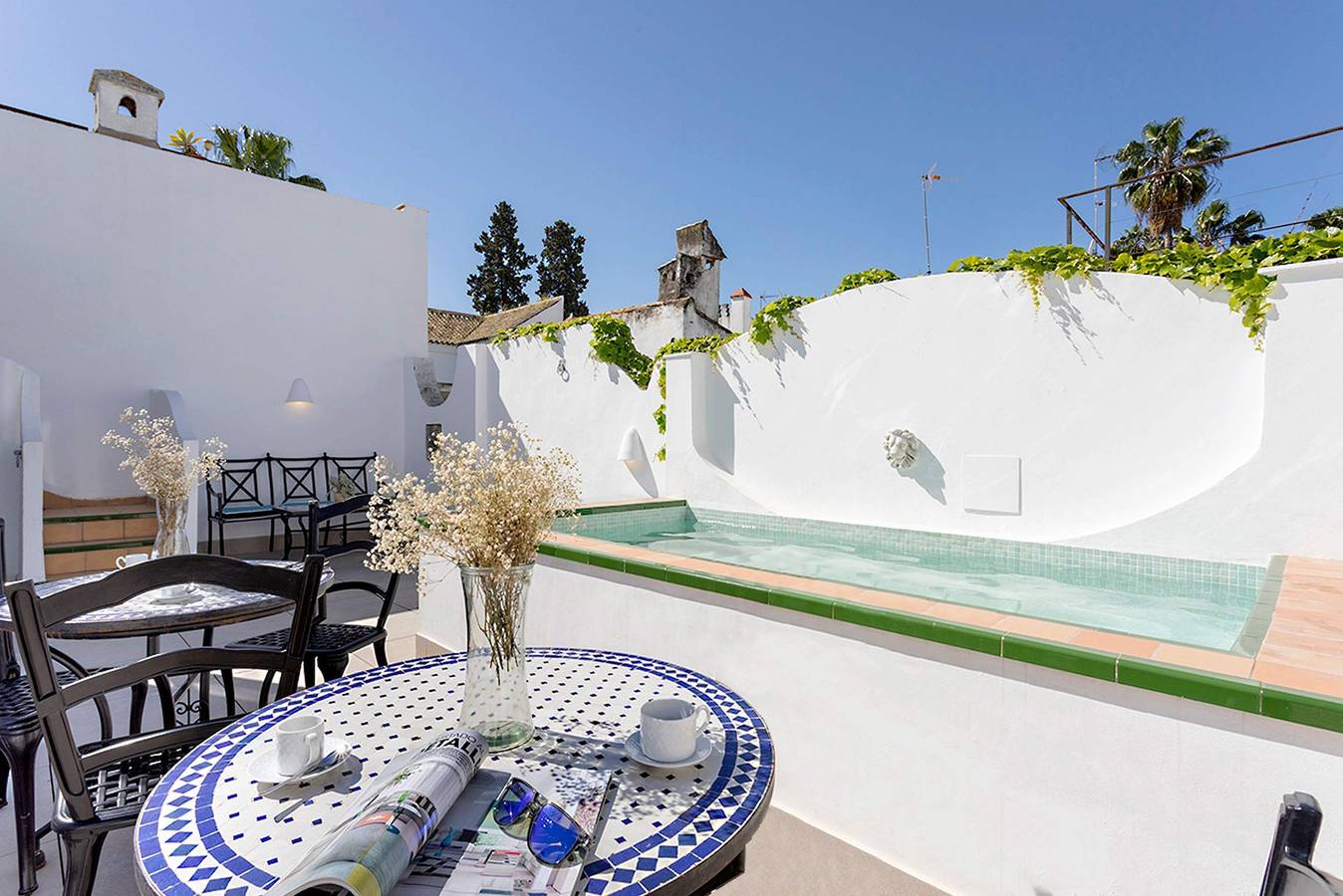 Apartamento entero, Unique Sevillian House with terrace and pool. Casa Pimienta in Casco Antiguo, Sevilla