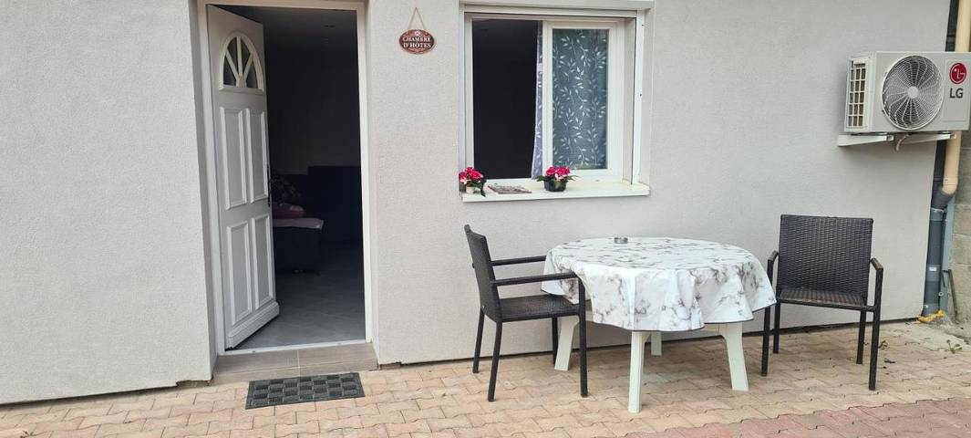 Gîte pour 4 personnes, avec vue et terrasse à Châtenoy-le-Royal - 3