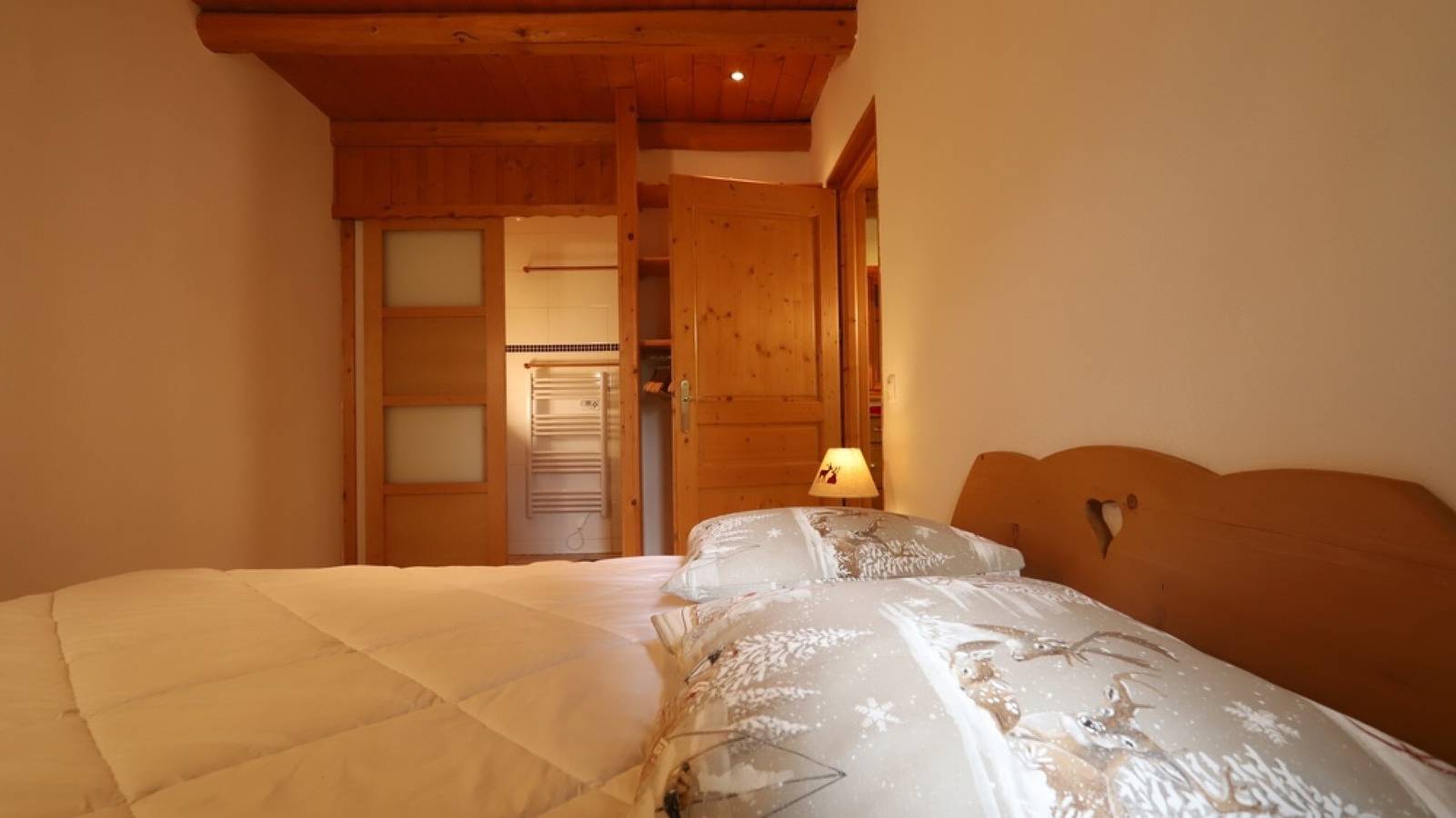 Entire apartment, Apartment 'Chalet Alpaga 6' with Mountain View, Shared Garden and Wi-Fi in Bonneval-sur-Arc, Saint-Jean-de-Maurienne region