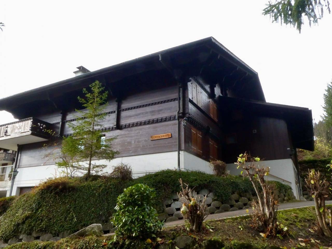 Ganze Wohnung, Chalet Waldchutz - Wohnung Anax in Lenk im Simmental, Lenk