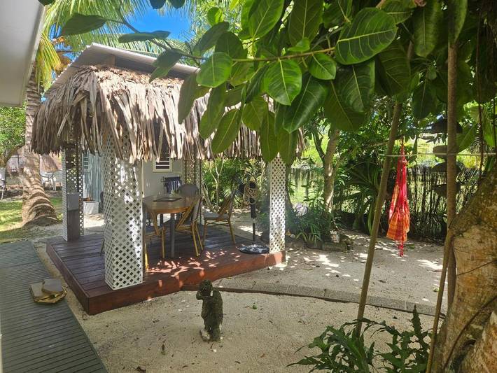 Maison d’hôte pour 2 personnes, avec jardin et vue dans Ha'apiti - 3