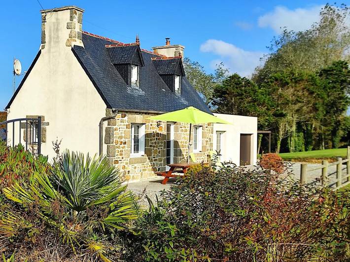 Location de vacances pour 6 personnes, avec vue et jardin à Landunvez - 2