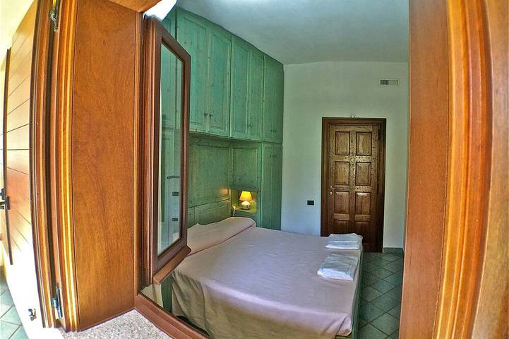 Villa Bibi with swimming pool, three doubles, garden, private beach. in Porto Sa Ruxi, Villasimius