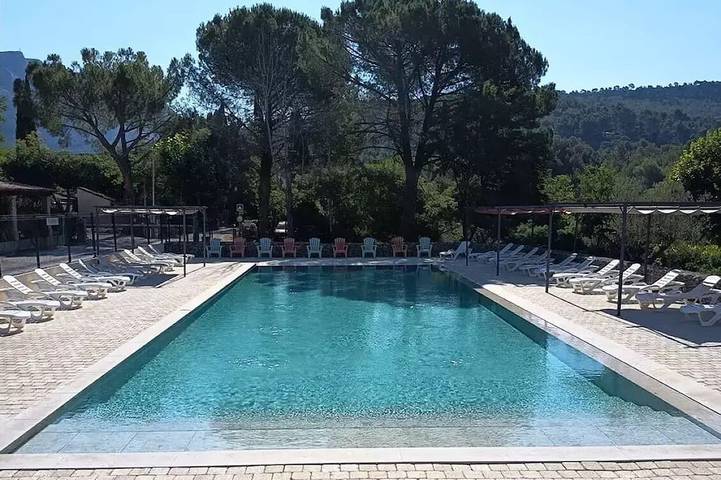 Mobil home pour 4 personnes à Beaurecueil - 4