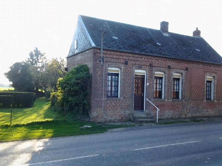 Gîte pour 6 personnes, avec jardin, animaux acceptés à Mailly-Maillet