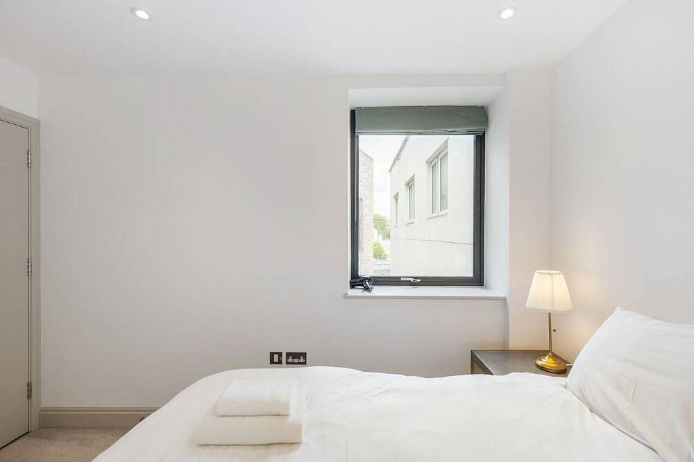 Entire apartment, Guestready - Modern 1bed in Battersea in Wandsworth, London
