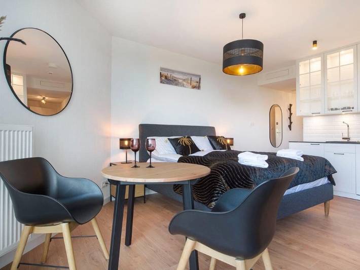 Ferienwohnung für 2 Personen, mit Balkon und Whirlpool sowie Kinderpool und Sauna in Ostseeküste Polen