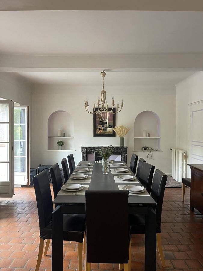 Location de vacances pour 12 personnes, avec Terrasse et Jardin ainsi que Piscine et Vue à Fixin - 2