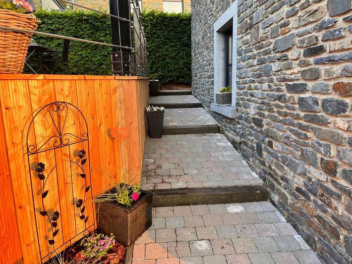 Location de vacances pour 2 personnes, avec vue et terrasse dans Redu - 2
