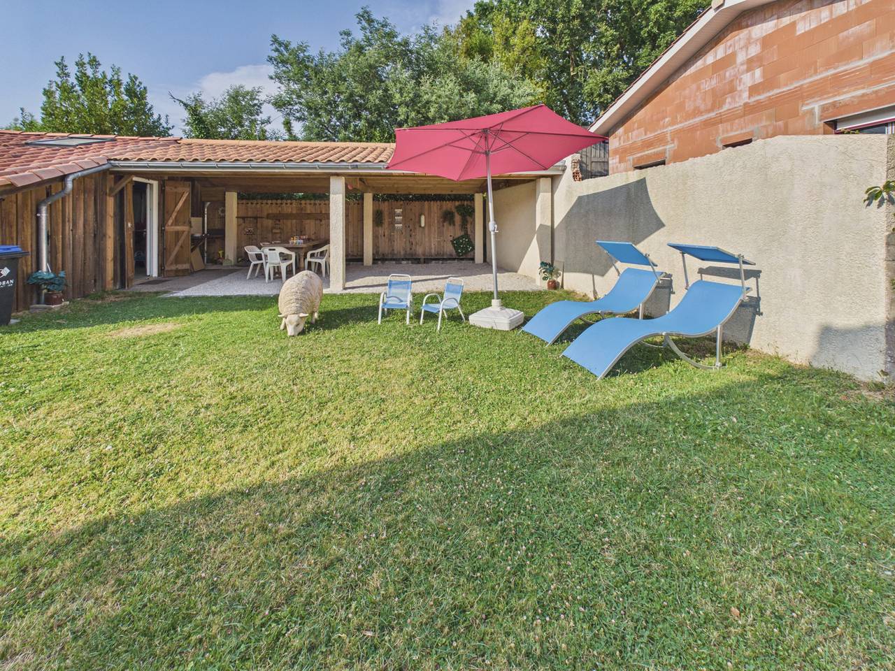 Maison avec jardin - bbq pour 2 adultes/2enfants in Arès, Region de Arcachon