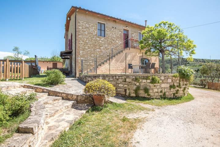 Gårdshus for 3 personer, med hage i Toscana