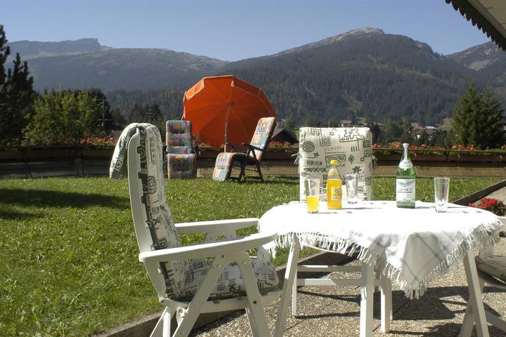Gîte pour 4 personnes, avec sauna ainsi que balcon et jardin, adapté aux familles à Riezlern - 3