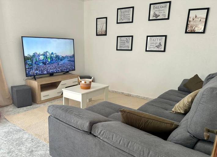 Apartamento para 8 personas, con Balcón y Terraza además de Jardín y Vistas en Miranda do Douro