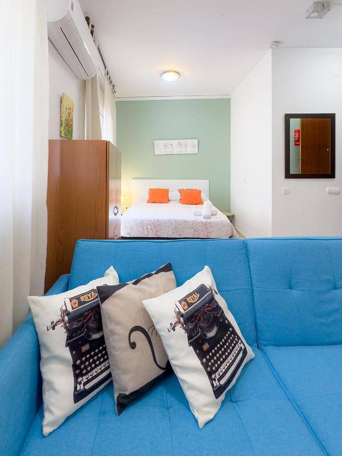 Gîte pour 2 personnes, avec terrasse, animaux acceptés à Reus - 4