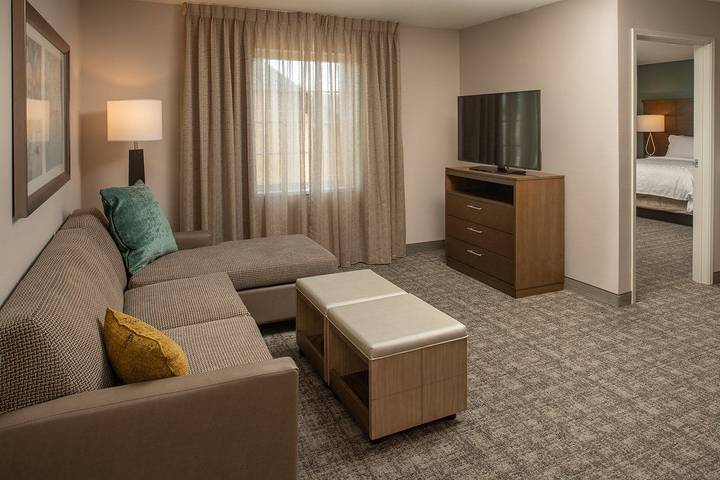 Hotel para 4 personas, con piscina - 1