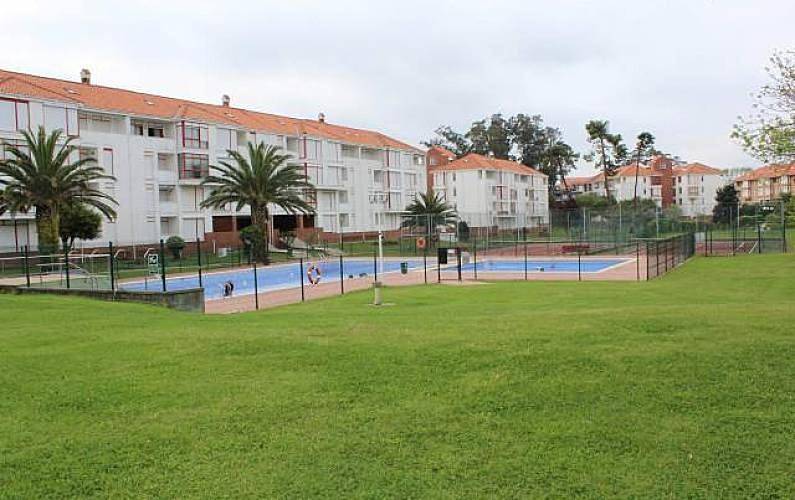 Apartamento entero, Noja, Piso a 500 m de playa en urbanización tranquila y rodeada de naturaleza in Noja, Costa de Cantabria