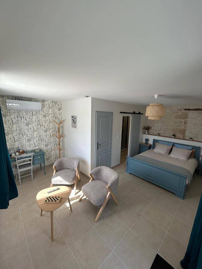 Chambre d’hôte pour 2 personnes, avec jardin ainsi que vue et terrasse