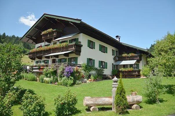 Ferienwohnung für 2 Personen, mit Balkon und Garten in Kössen - 2