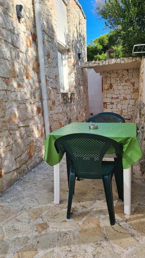 Location de vacances pour 4 personnes, avec jardin à Brindisi