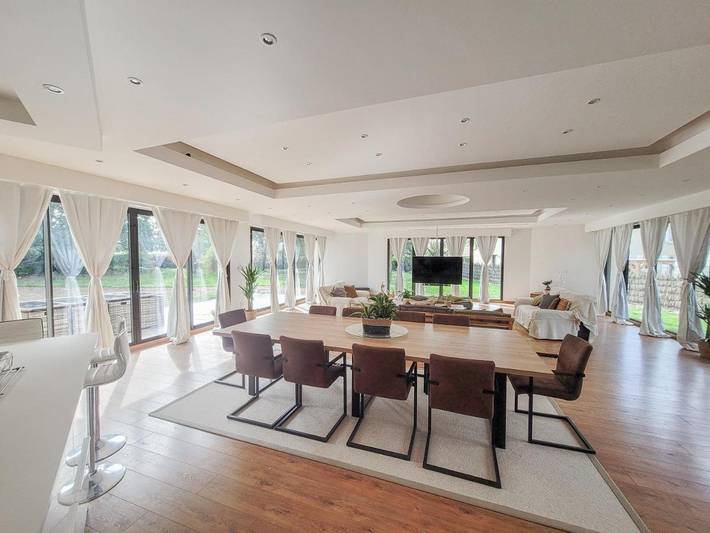 Cottage pour 12 personnes, avec jardin et terrasse dans Treize-Septiers