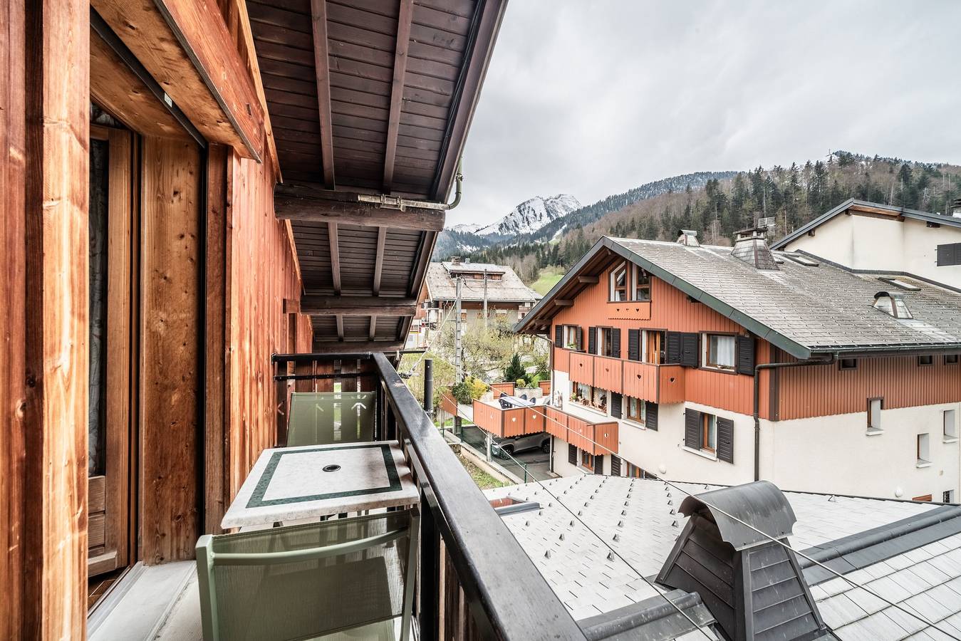 Ganze Wohnung, Ferienwohnung 'Appartement Chalet - Le Fêni' mit Bergblick, Balkon und Wlan in Abondance, Les Portes du Soleil